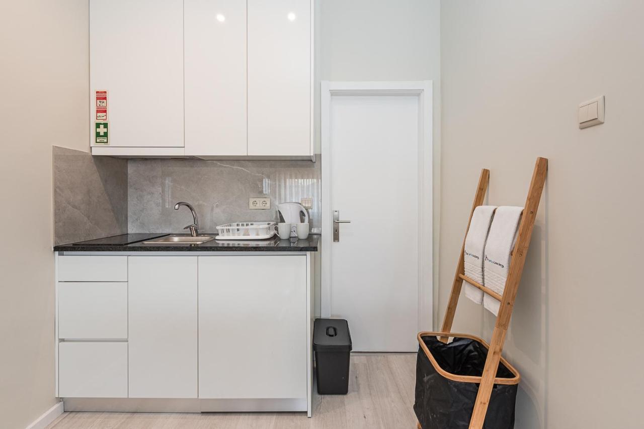 River View Building Apartment *